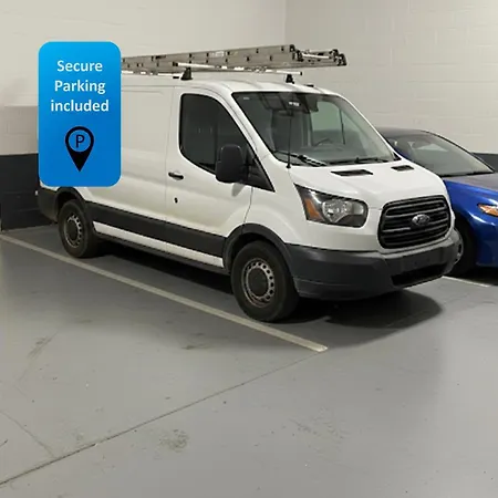 Contractor & Team Flat - 4 Separate Beds - Parking & 1gb Wifi