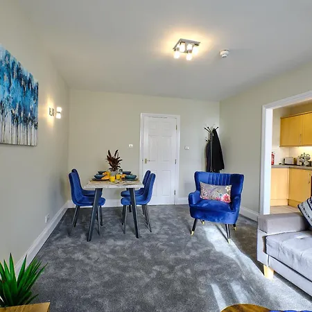 Contractor&team Flat - 4 Separate Beds - Parking&1gb Wifi Apartment *