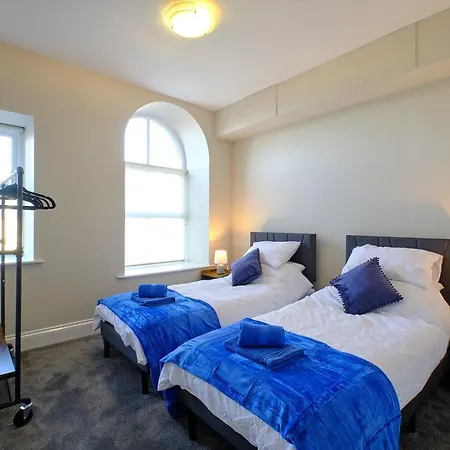 Contractor&team Flat - 4 Separate Beds - Parking&1gb Wifi Apartment *